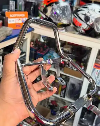Parrilla New Titan